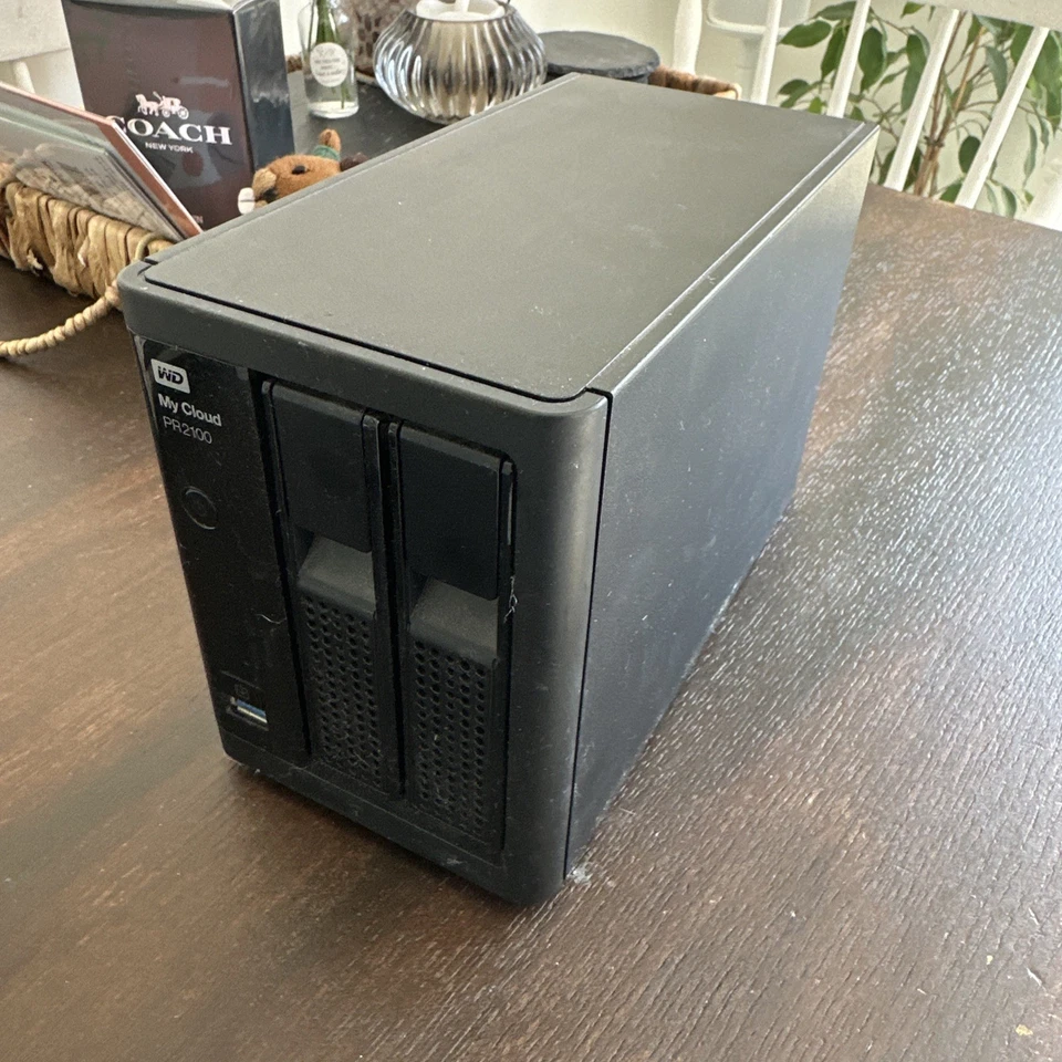 Western Digital WD My Cloud Pro PR2100 NAS - 12TB - Image 4 of 4