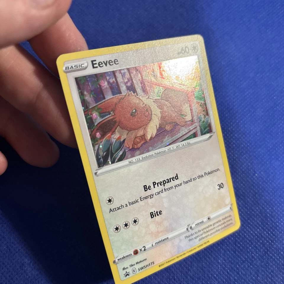 Eevee SWSH175 SWSH: Sword & Shield Promo Card Pokemon Holo - NM (c) - Image 2 of 4