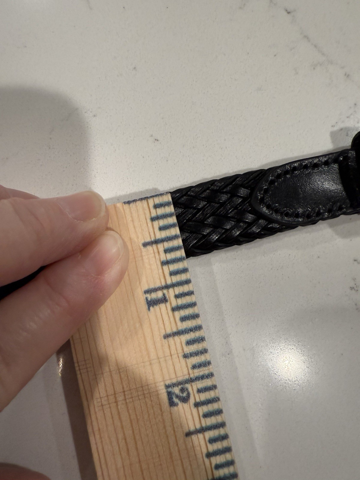 Black Women’s Narrow Braided Leather Belt Silver Colored Buckle EUC Unbranded