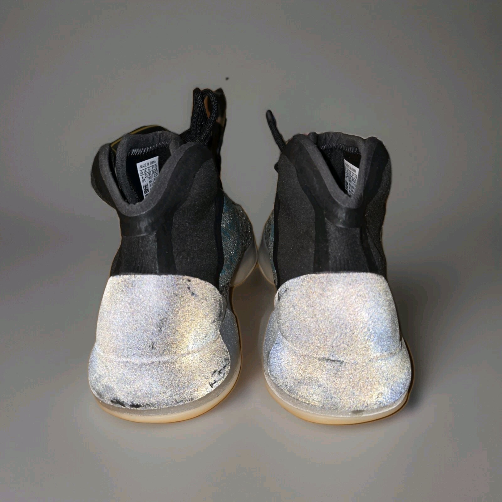 adidas Yeezy Quantum Teal Blue Size 6 Used Great Condition  thumbnail 5