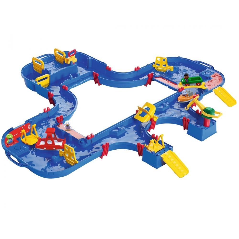 Аквапарк Wasserbahn MegaLockBox на Вассерштрассе - это место где можно вкусно поесть 18390₽