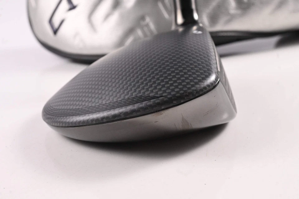 Taylormade Qi35 #3 Wood / 15 Degree / Regular Flex Fujikura Ventus Blue 5 Shaft - Image 3 of 4