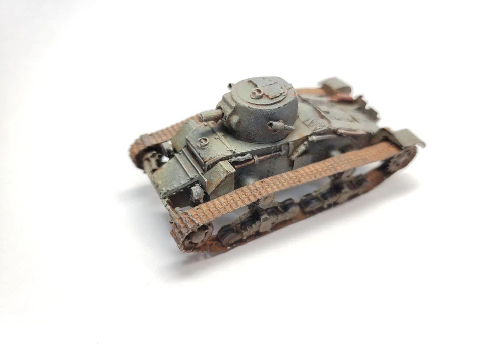 NOTE SCALE 1:76 -  Pro-built Matilda Mk I British Infantry Tank - Image 4 of 4