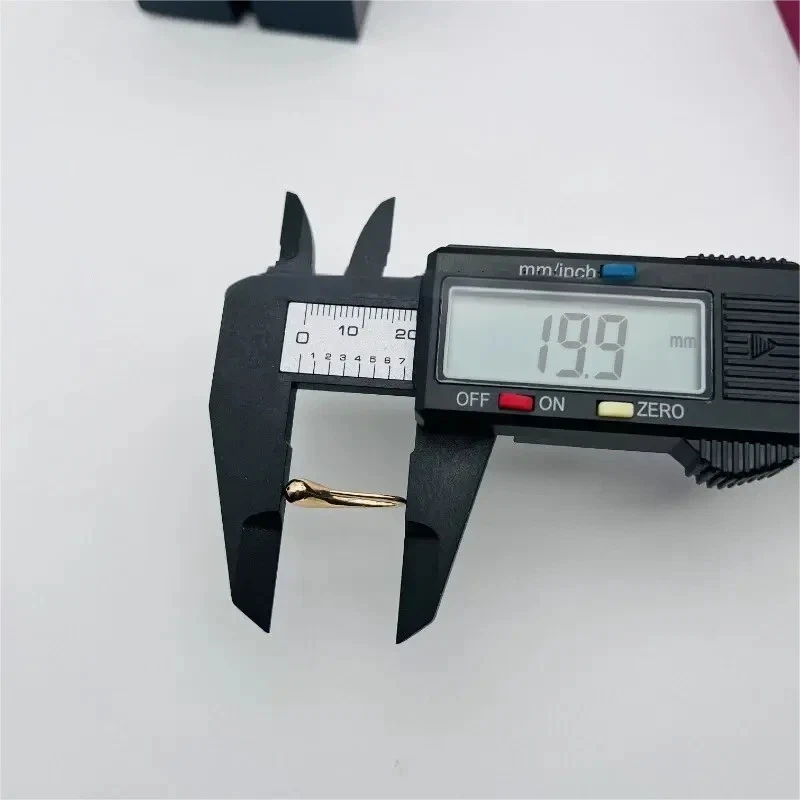 Pendientes colgantes lágrima de oro amarillo puro de 18 quilates AU750 para mujer Foto 4 de 4