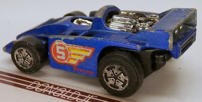 Hot Wheels X-V Racers Blue Formula 1 Race Car HYPER TWISTER XV