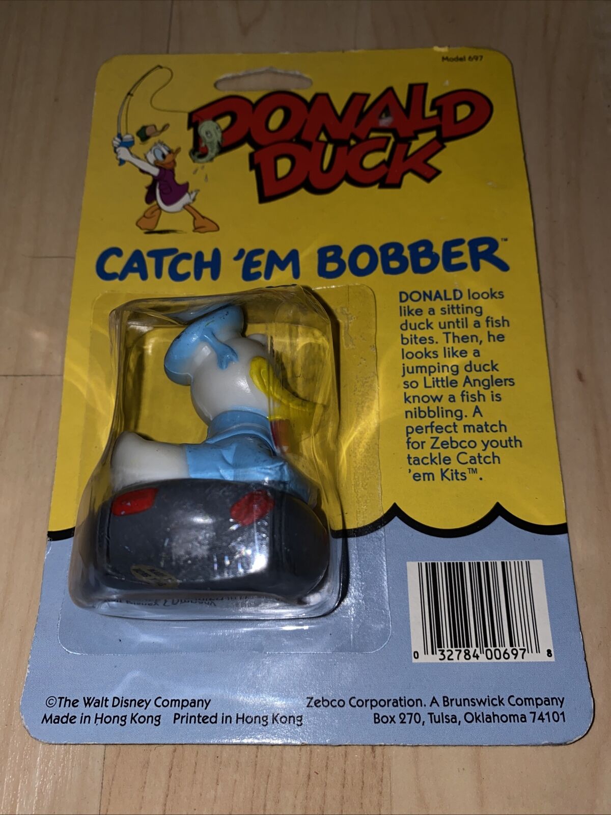 Vintage Disney Zebco Donald Duck Catch 'Em Fishing Bobber Brand New Sealed!
