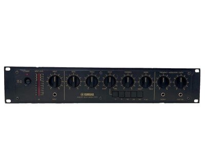 YAMAHA E1010  ANALOG DELAY
