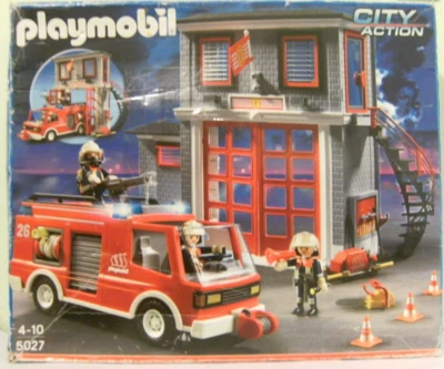 Playmobil City Action Feuerwehr Hauptquartier mit Löschfahrzeug 5027 Neu & OVP - Bild 1 von 2