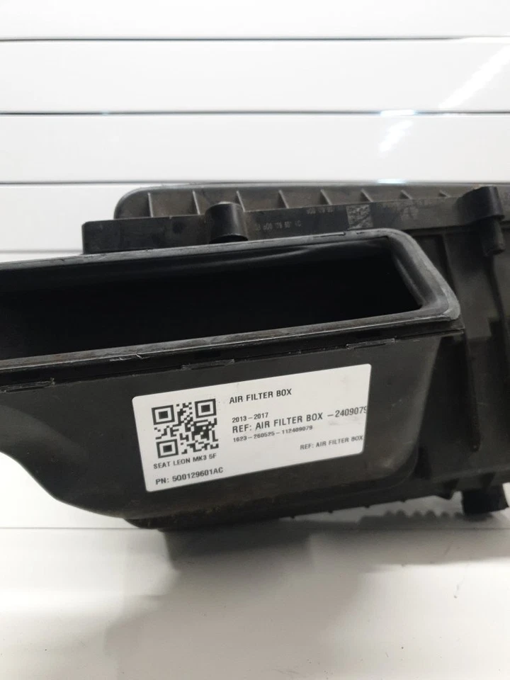 Seat Leon Mk3 5f 2013-2017 CAIXA DE FILTRO DE AR 5Q0129601AC - Imagem 2 de 4