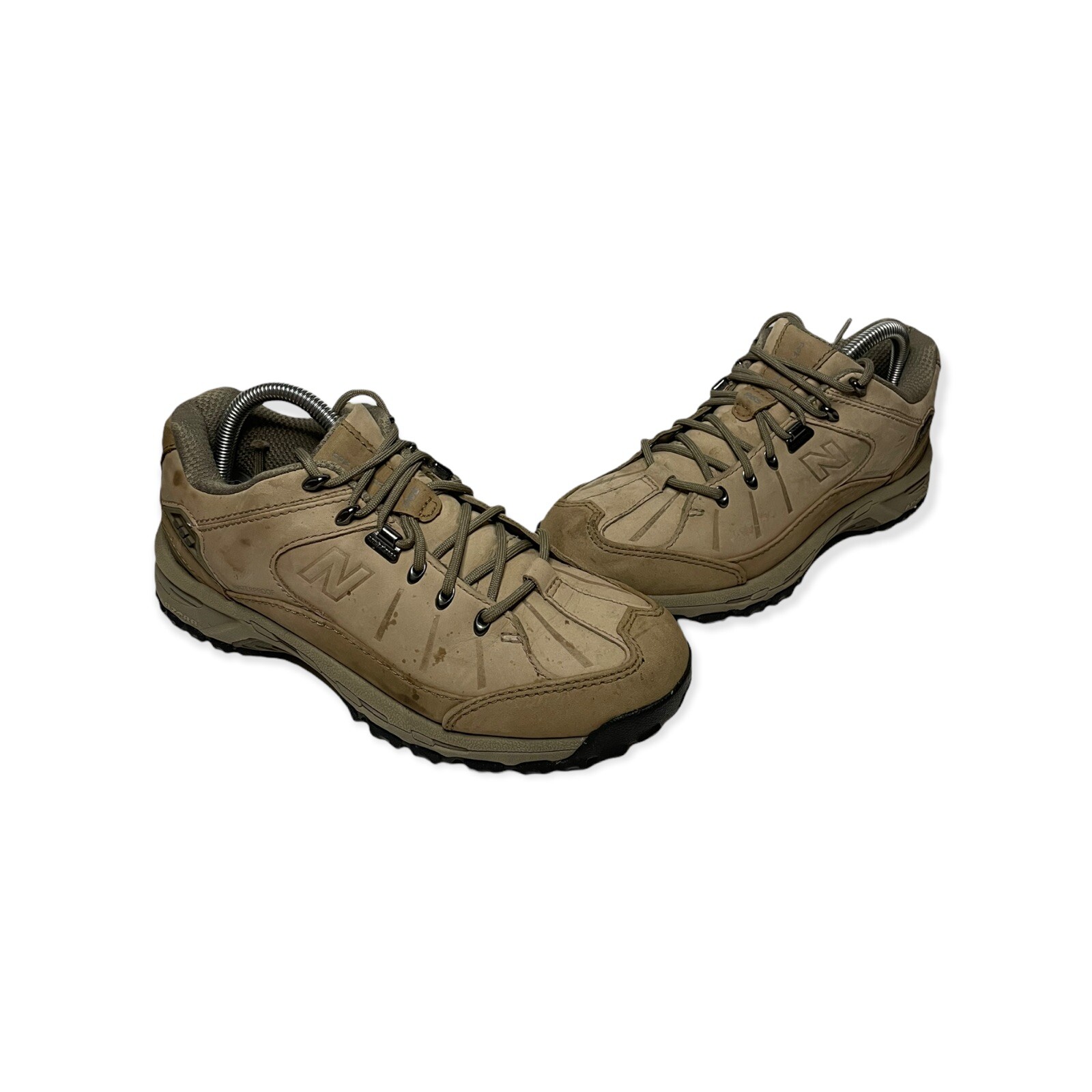 New Balance 965 Waterproof Hiking Shoes 
