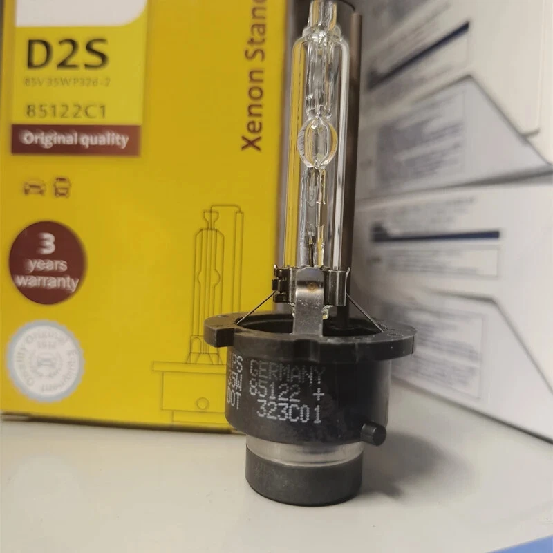 Philips D2S HID Xenon Headlight 35W Original Car Bulb Xenon Standard Light 4200K - Image 3 of 4