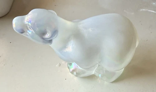 Vintage Fenton opalescent glass polar bear figurine