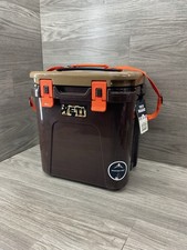 Yeti Roadie 24 2.0 Hard Cooler Wetlands Camo RARE COLOR