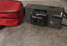 Vintage Kodak K500 film flash camera tested w/case