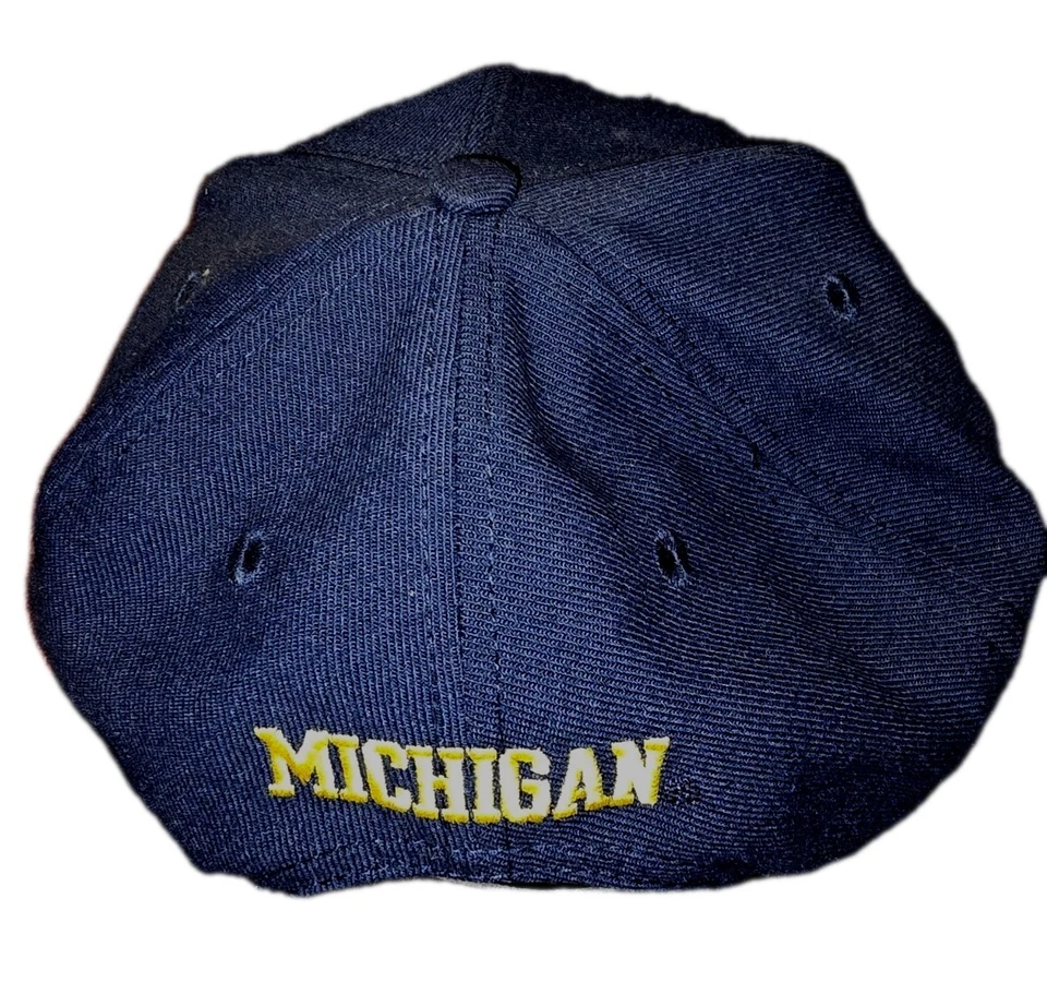 Adidas Michigan Wolverines Snapback Hat Cap Blue  Embroidered New With Tags - Image 3 of 3