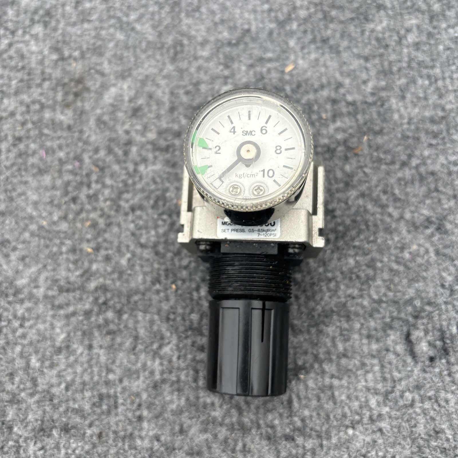 SMC AR2500 Pneumatic Air Regulator 7-120psi Used
