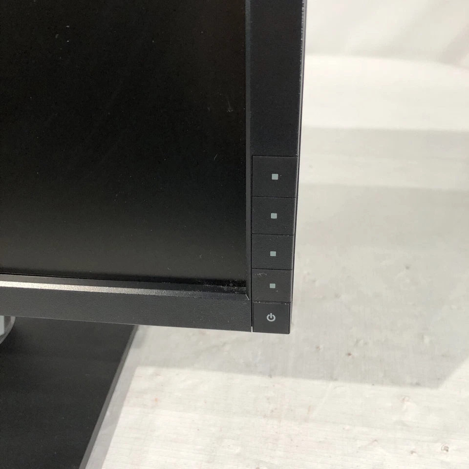 Dell E2210f 22" 1680x1050 60Hz Widescreen LCD Monitor w/ Power Cord - Image 2 of 4