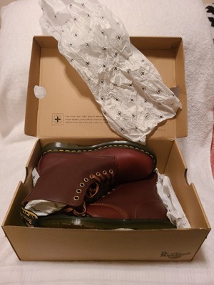 Dr Martens 1460 Pascal Brown Classico Unisex Men display picture 1