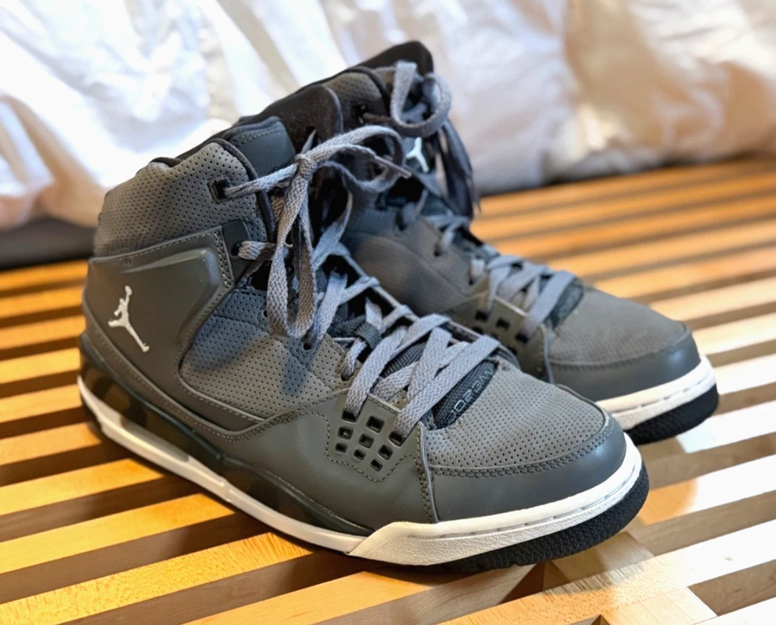 Jordan SC-1 White 2010 for Sale | Authenticity Guaranteed | eBay display picture 1