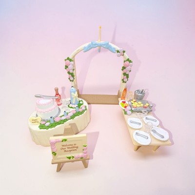 Sylvanian Families Calico Critters Wedding Garden Wedding Party Set Epoch