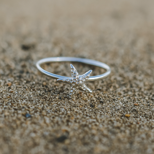 Starfish Ring in 925 Sterling Silver Dainty Beach Wear Jewelry Stackable Rings - Picture 4 of 7