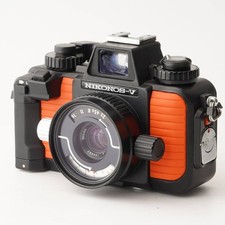 Nikon Nikonos V / Nikkor 35mm f/2.5 Underwater Film Camera