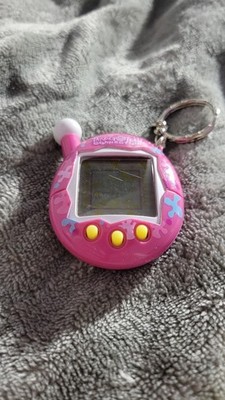 Tamagotchi Connection V4 Pink with Splats 2007 Tested Works | eBay