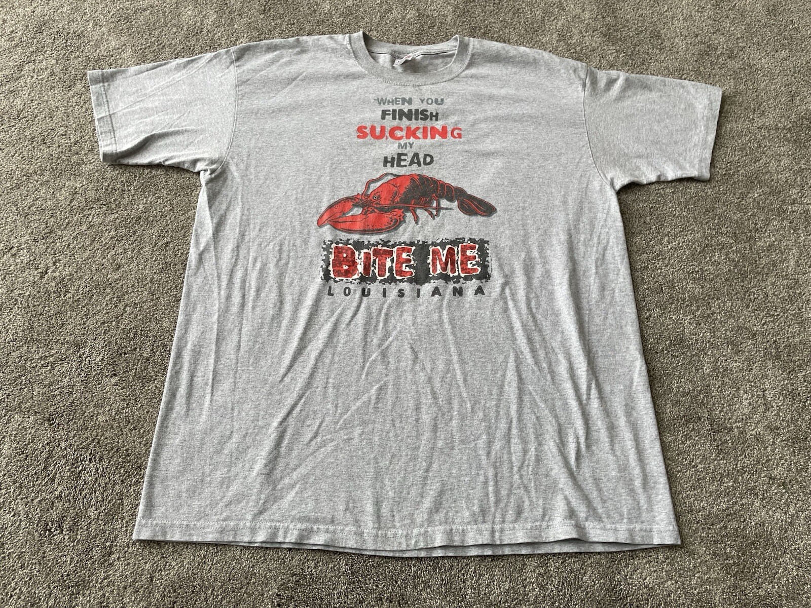 Vintage Crawfish Eating Shirt Mens 2XL Gray Sucking Head Louisiana Funny Dad Y2K