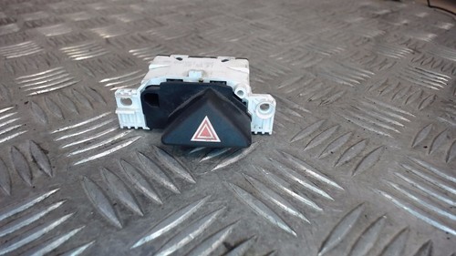 Warnblinkschalter Ford Focus Turnier DBW/DAW/DFW/DNW/DB1/DA1 2001-2003