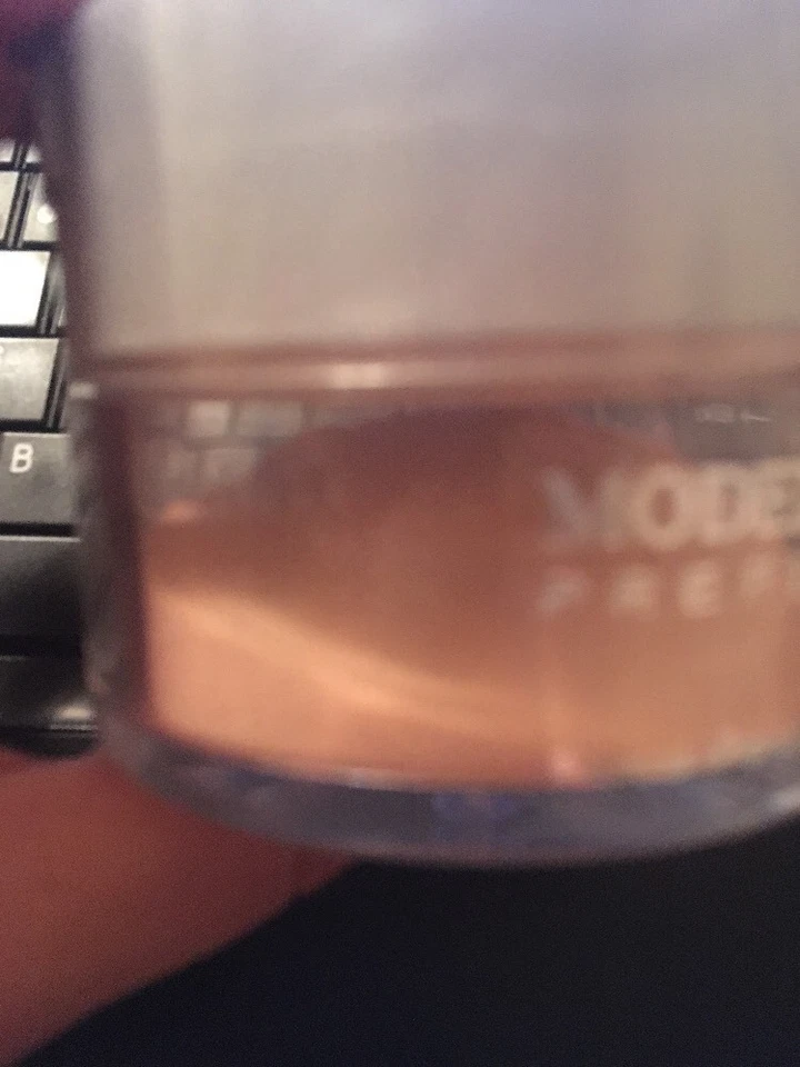 Models Prefer Aqua POWDER POWDER w/Brush by Your Best Friend Reduce Summer Shine - Image 2 of 4