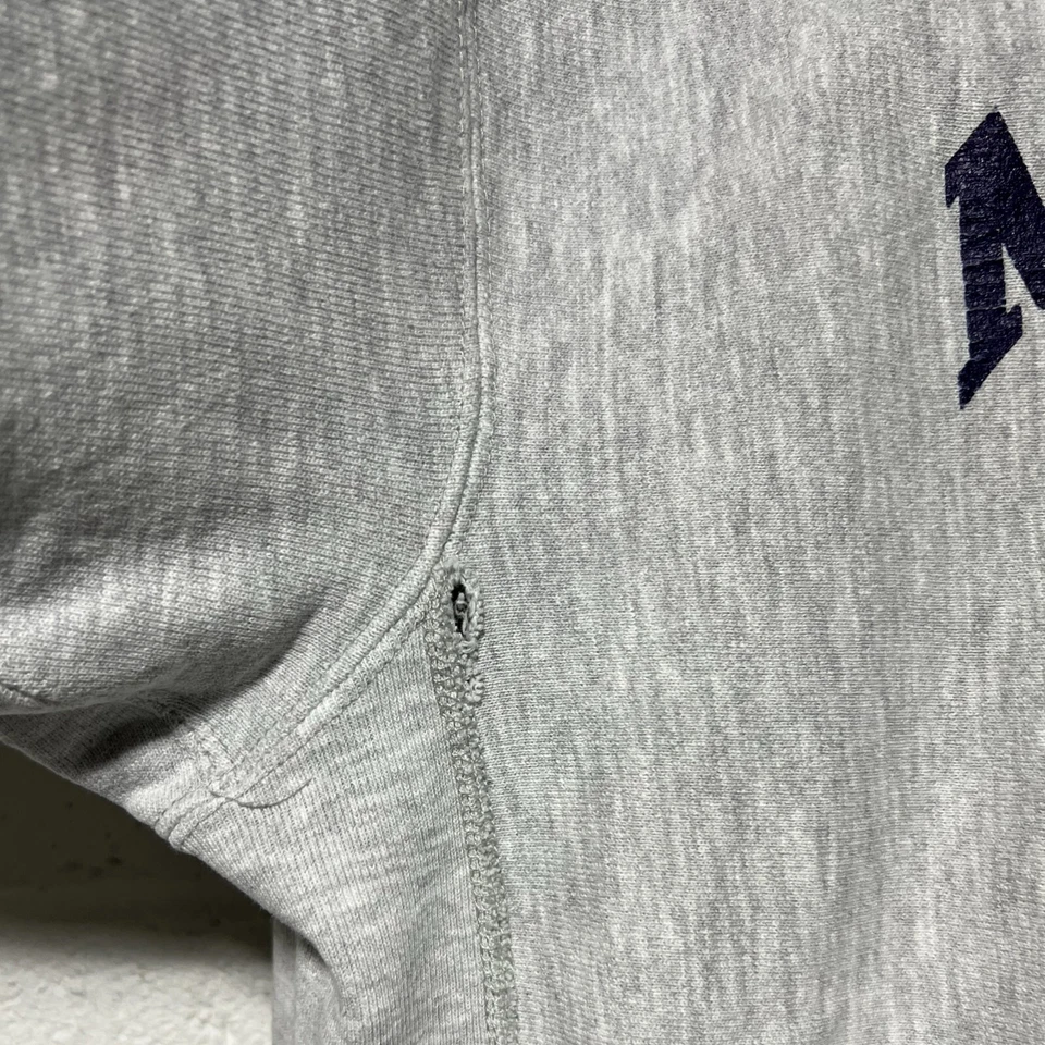 Sudadera Champion Tejido Inverso Moravo Fútbol Universitario Cuello Redondo L Envejecida Foto 3 de 4