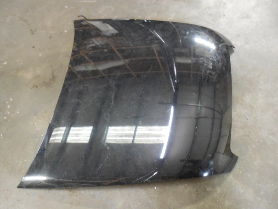 2005 - 2011 Audi A6 S6 Quattro Hood LOCAL PICKUP ONLY - Image 4 of 4