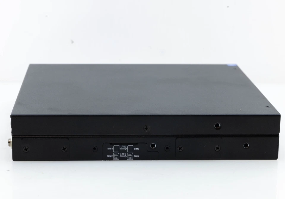 SILICOM IA3001 4 Core Intel Atom 8gb Ram 64gb eMMC with Power Supply IA3001.02 - Image 3 of 4