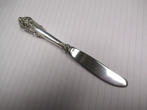 (1) Wallace Grande Baroque Sterling 6 1/4" HH Butter Knife No Monos Excellent!