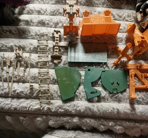 He-Man Castle Grayskull Parts And Weapon Accessory Lot Vintage MOTU