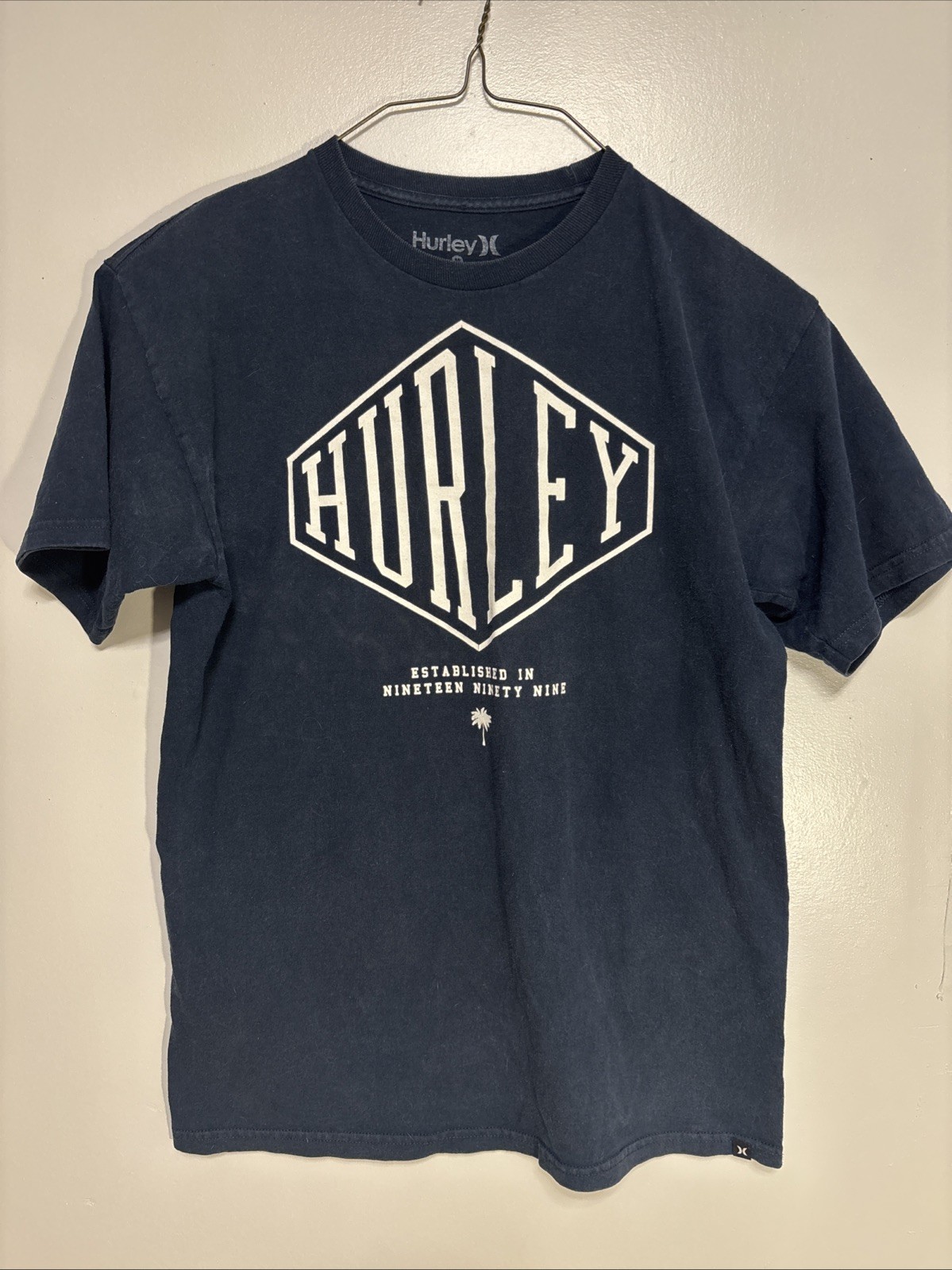 Graphic Tee Shirts (4) Great Condition Basic Gymc… - image 2