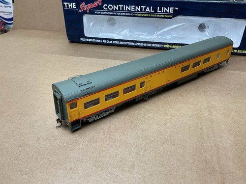 RAPIDO HO SCALE PASSENGER COACH RESTAURANT BAR LOUNGE CAR UNION PACIFIC MODERN ! - Foto 7 di 17