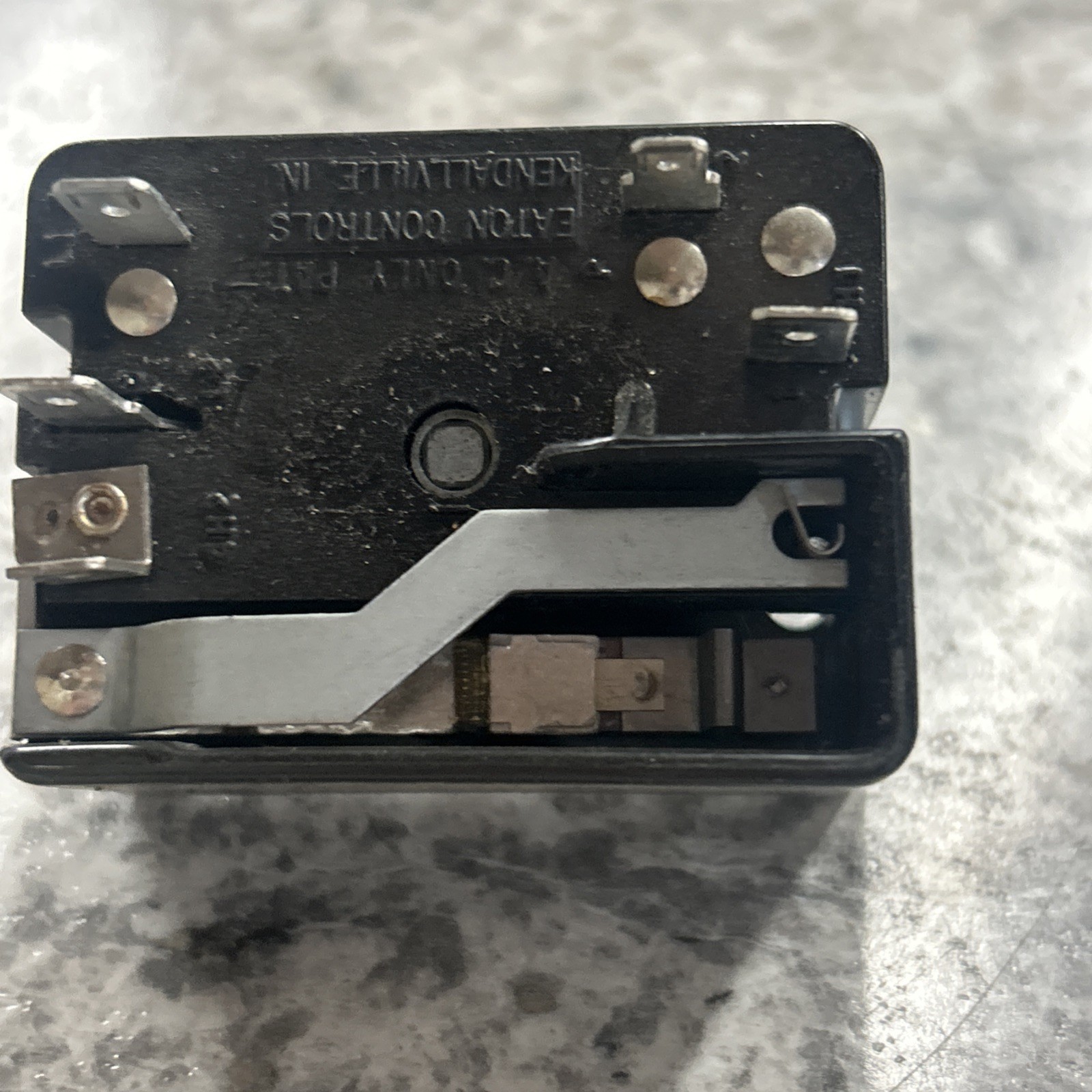 GE Range Oven Surface Element Control Switch Part No. CTL046 FREE SHIPPING!!OEM!