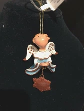 Blue Prayer Angel With Snowflake Orn by the Encore Group made by Russ Berrie NEW
