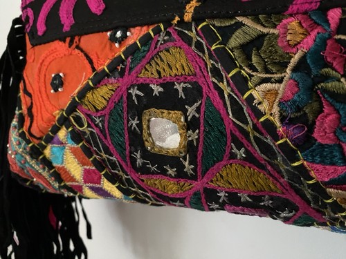 HANDMADE BOHO HIPPIE BAG WITH VINTAGE ARTISAN HAND EMBROIDERY & BEADS WORK - Picture 20 of 24