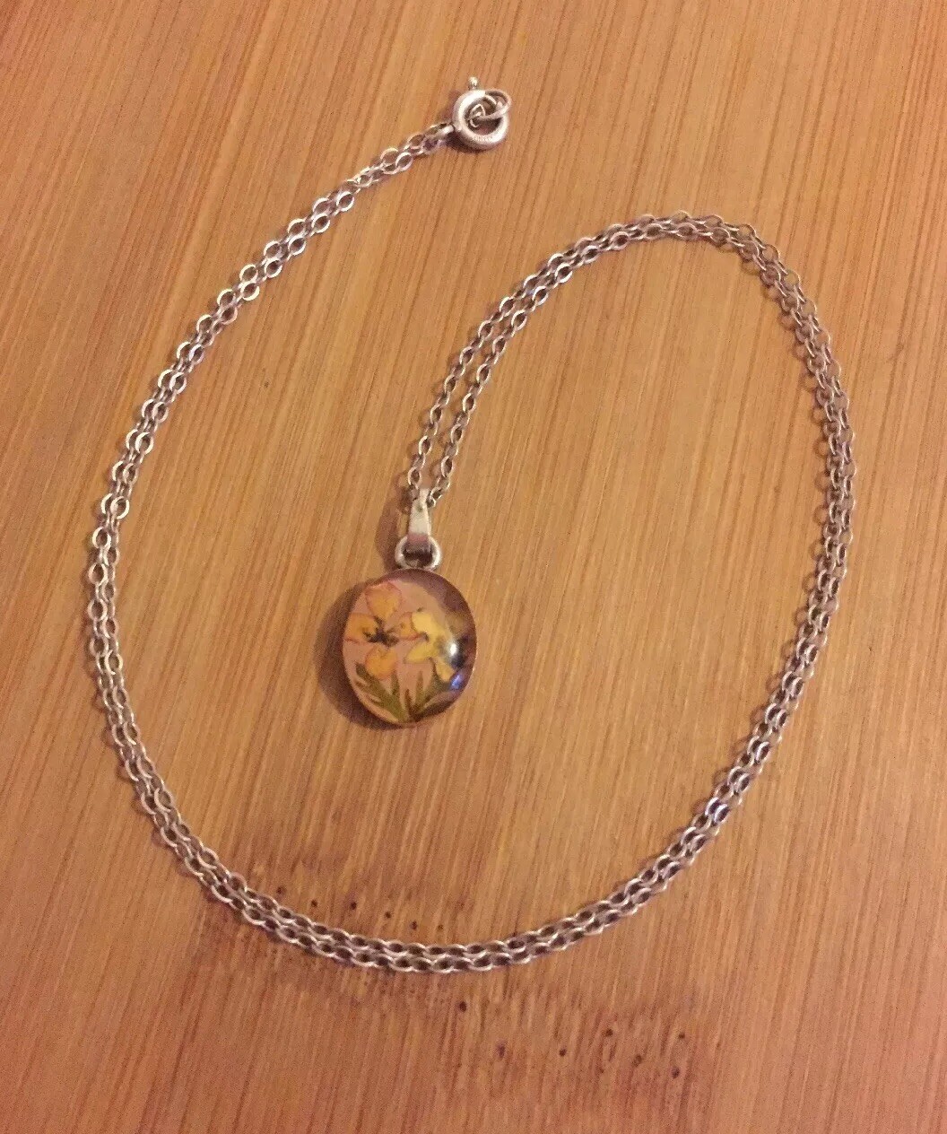 Pretty Vintage Solid Sterling Silver Pressed Flow… - image 1