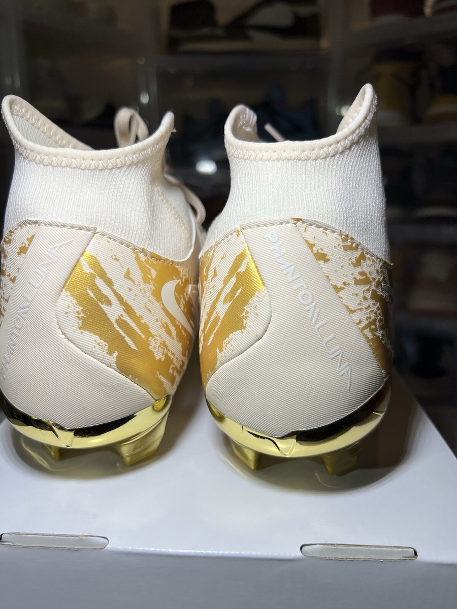Nike Phantom サッカーシューズ ゴールド NIKE ファントムGXエリートFGに黄色の限定カラーが登場