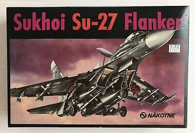 Sukhoi Su-27 SM Flanker Model Kit