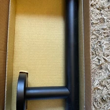 Matte Black Finish 18” Wall Mount Single Towel Bar Allen + Roth Latitude 2