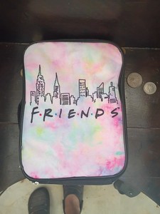 FRIENDS tv show tie-dyed insulated lunch bag w/2 pockets NWT