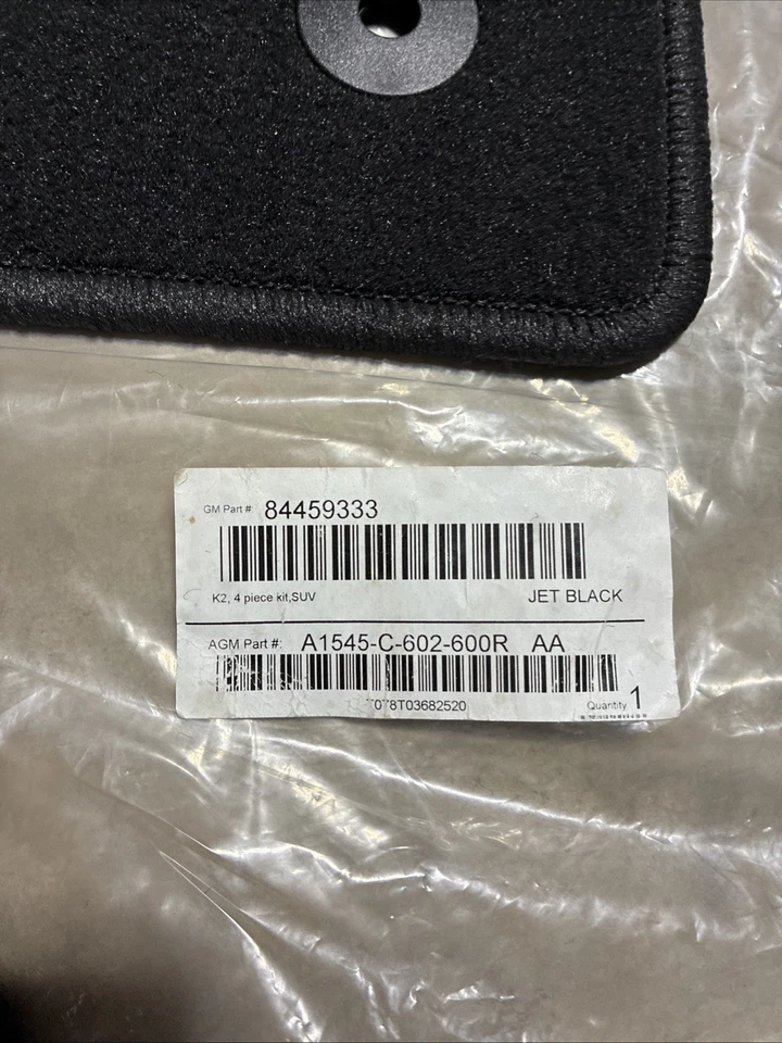 2015-2020 Chevy Tahoe Suburban GMC Yukon XL OEM Black Carpet Floor Mats Set 4 Pc Foto 4 de 4