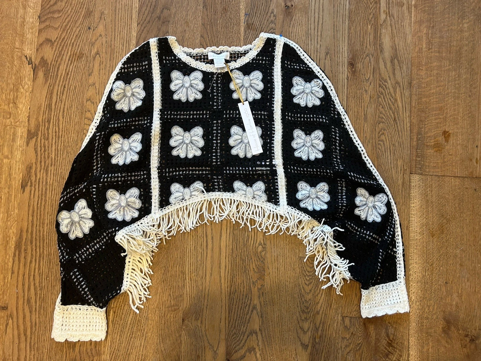 House Of Harlow 1960 Crochet Knit Fringe Poncho Sweater One Size NWT