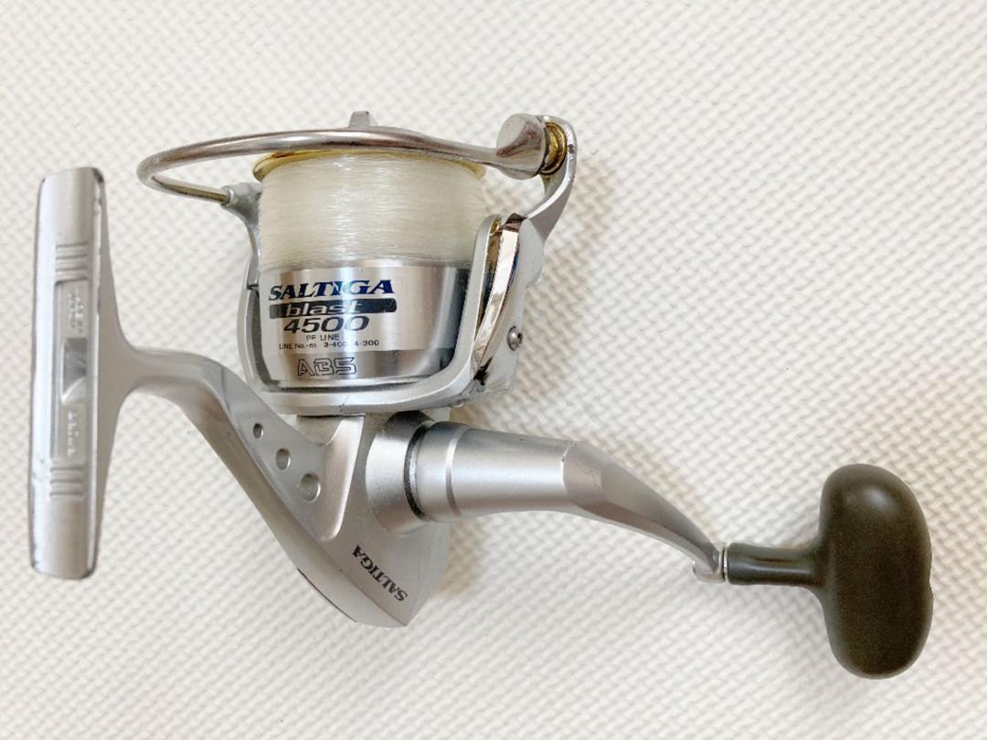 Daiwa Saltiga blast4500 /fishing /Reel /scratches and stains Daiwa Saltiga blast4500 /fishing /Reel /scratches and stains
