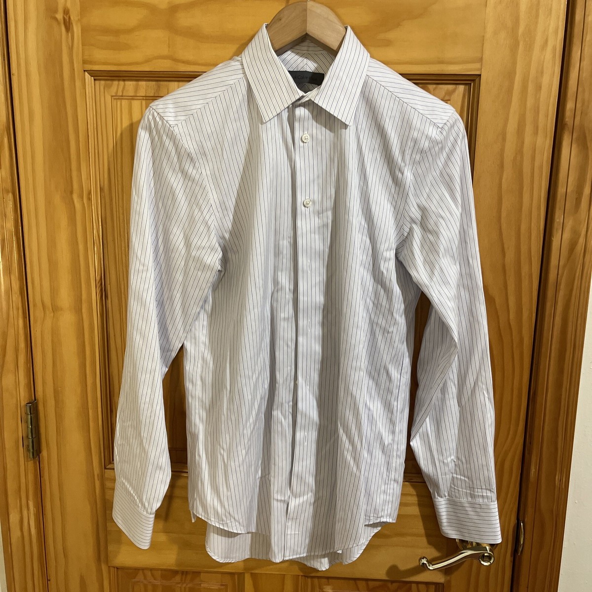 Calvin Klein Men's Slim-Fit Non-Iron Performance Dress Shirt 14 1/2, 32/33 White | eBay Calvin Klein Men's Slim-Fit Non-Iron Performance Dress Shirt 14 1/2, 32/33 White | eBay