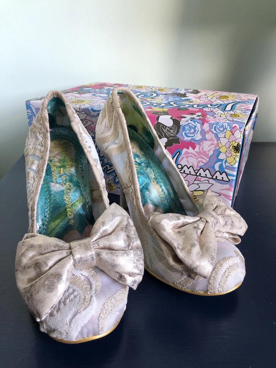 Irregular choice final bow silver top
